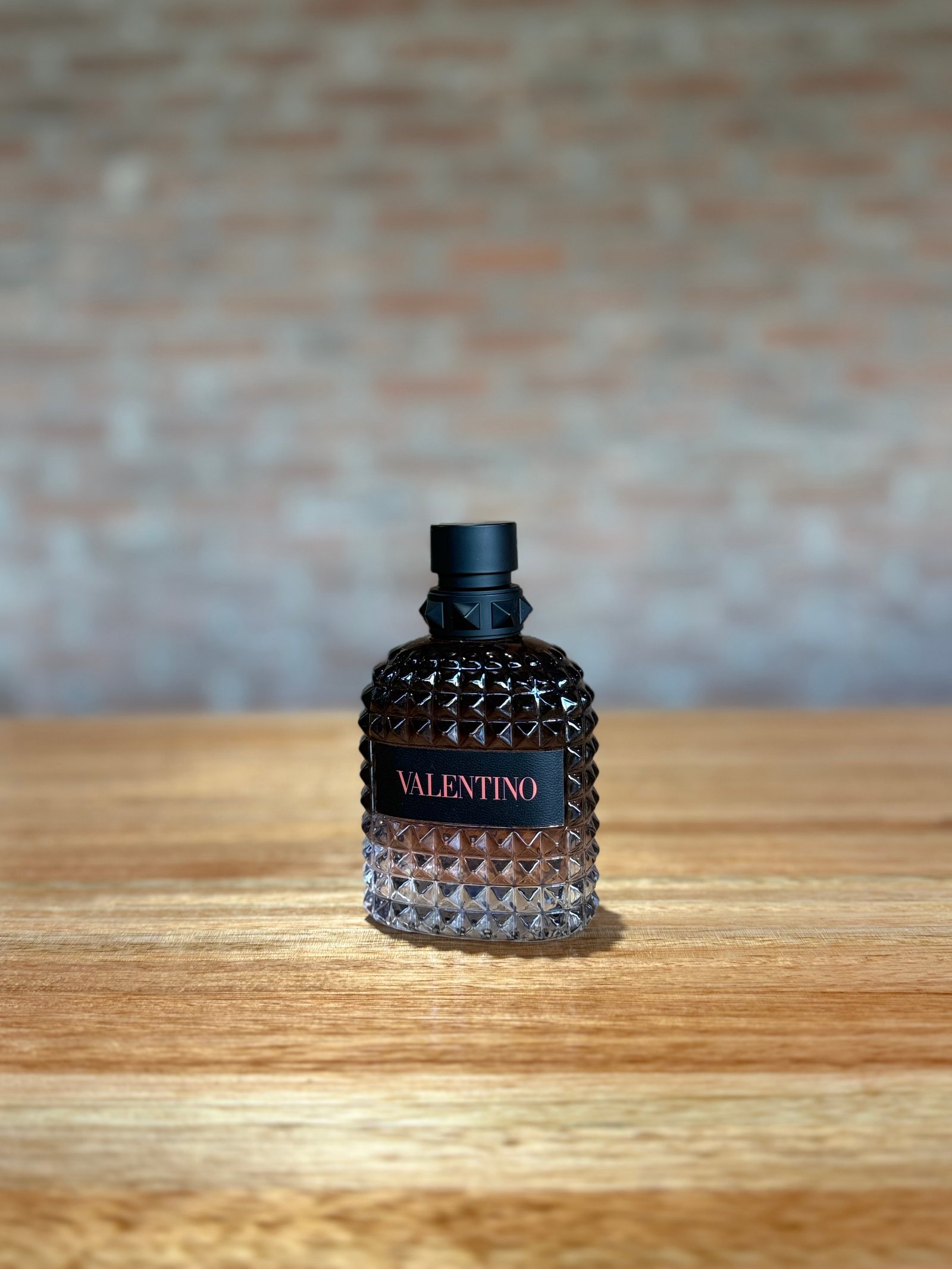 Valentino uomo born in Roma Edt